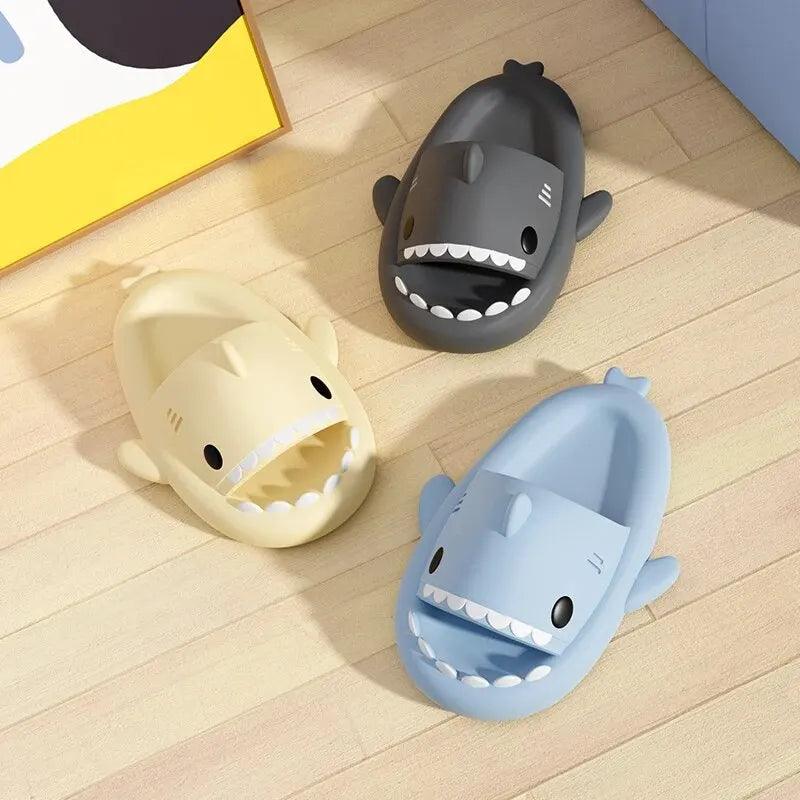 Chinelinho Infantil Baby Shark - Jardim das Compras