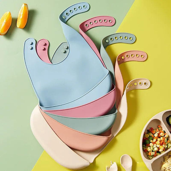 Babador de silicone com pontos - Jardim das Compras
