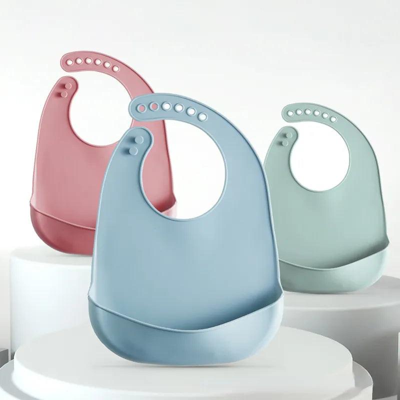 Babador de silicone com pontos - Jardim das Compras